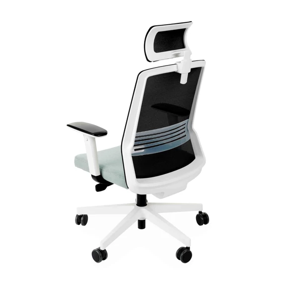 Coco_WS_HD-white black